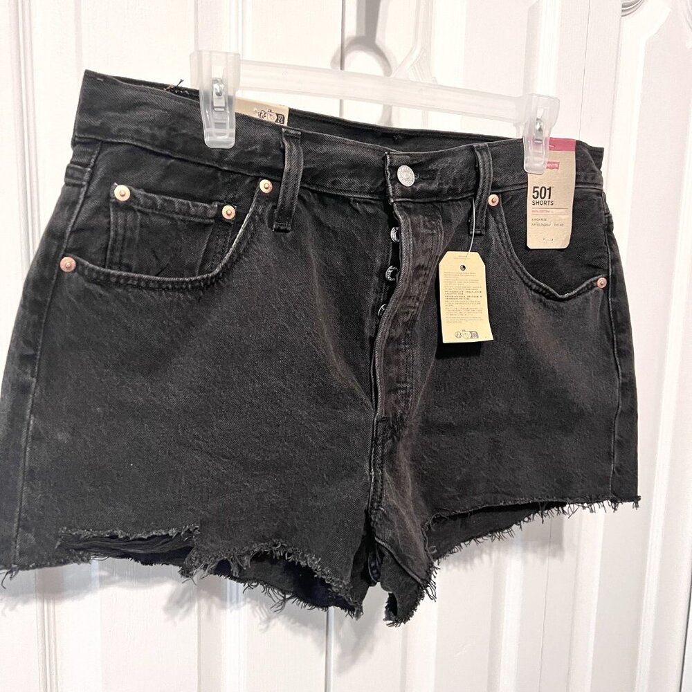 Levi Strauss & Co.501 Shorts-NWT-Black-Women's Distressed A high Rise-Button Fly - Picture 3 of 14